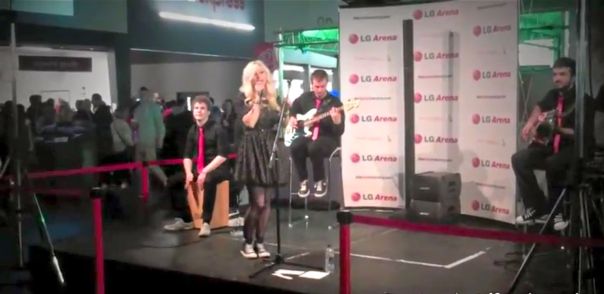 Lauren Wright LG Gig Band